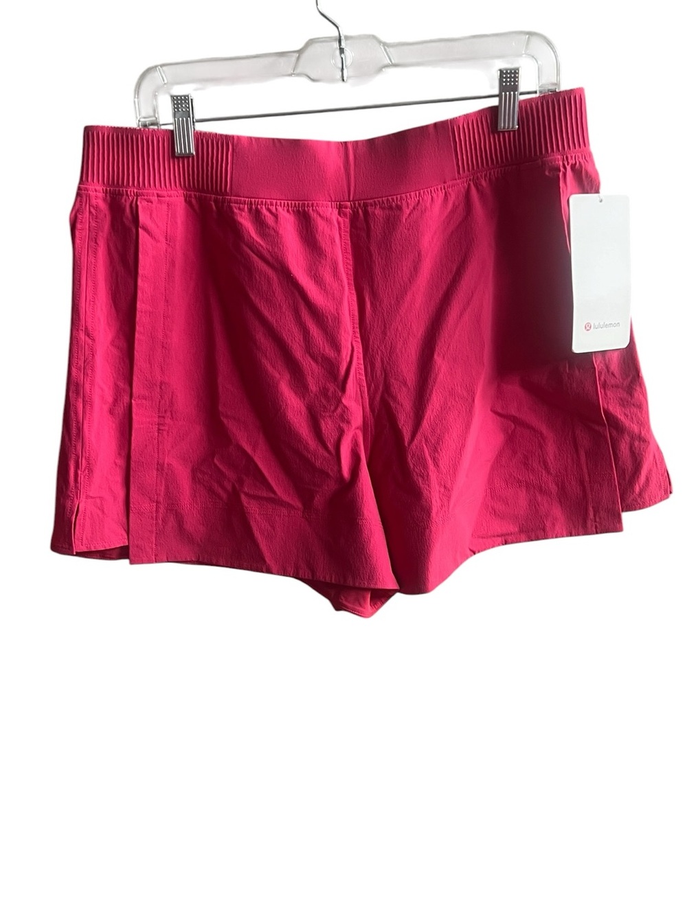 Lululemon XL pink shorts - Picture 2 of 5